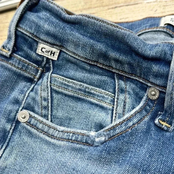 Citizens of humanity, rocket ankle, midrise jeans, size 30 - Picture 5 of 11